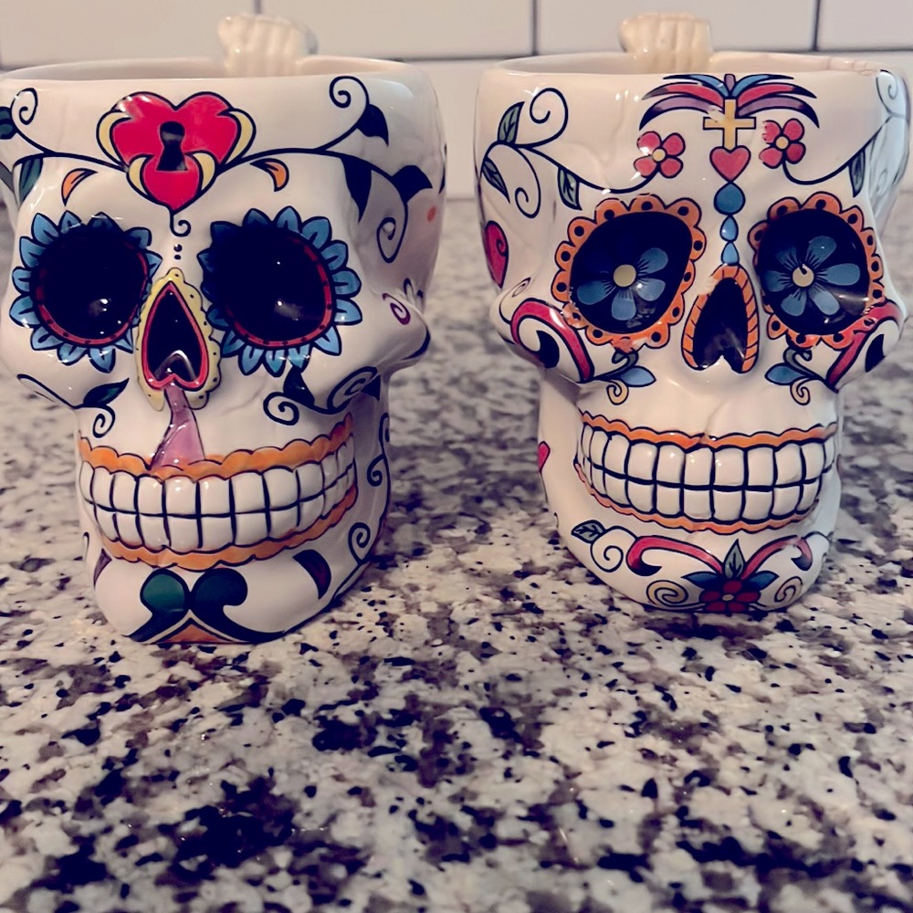 Ceramic Sugar skull/ Dia De Los Muertos Mug